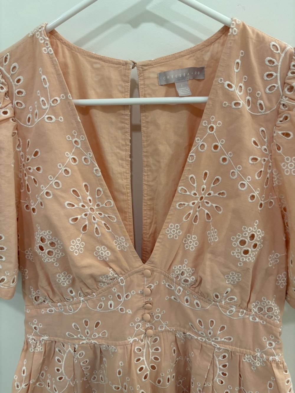 Chelsea28 Blush Pink Embroidered Eyelet Fit and Flare Mini Dress Size Large - Picture 4 of 15